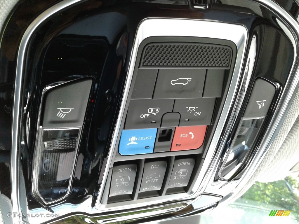2021 Jeep Grand Cherokee L Overland 4x4 Controls Photo #142620244
