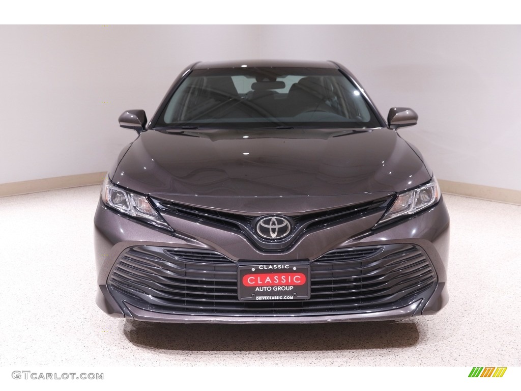 2018 Camry LE - Brownstone / Black photo #2