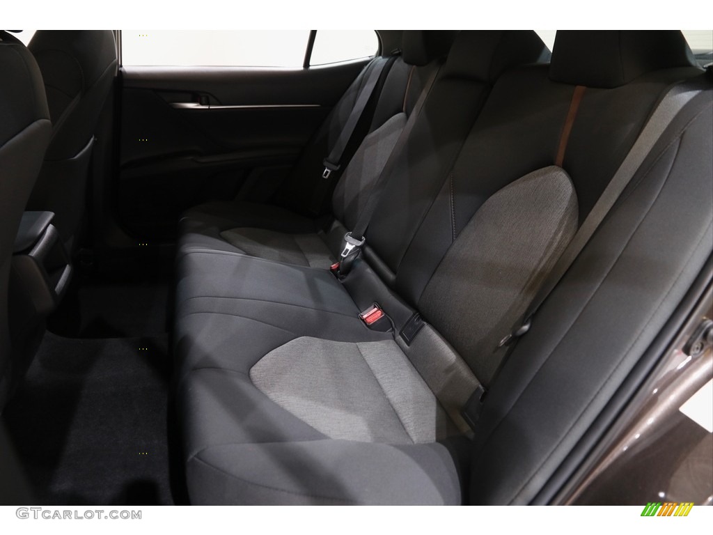 2018 Camry LE - Brownstone / Black photo #16