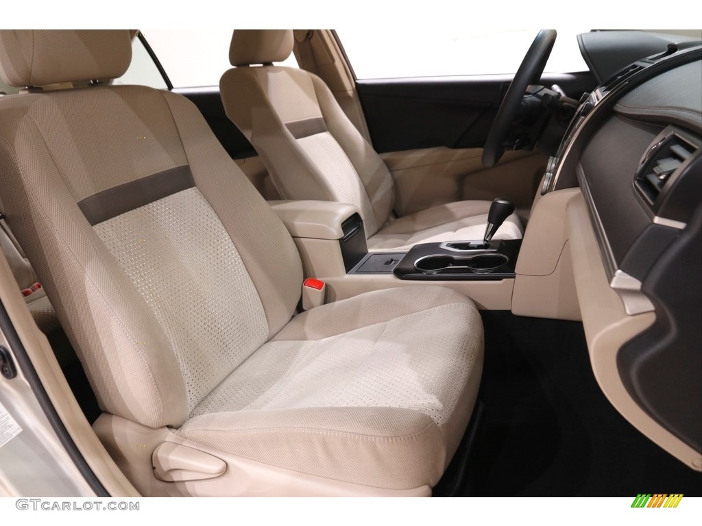 2014 Camry LE - Creme Brulee Metallic / Ivory photo #15