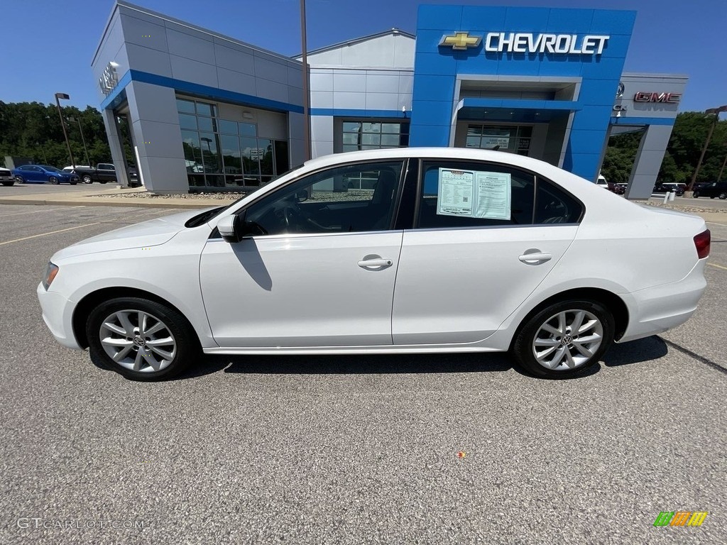 2013 Jetta SE Sedan - Candy White / Titan Black photo #2