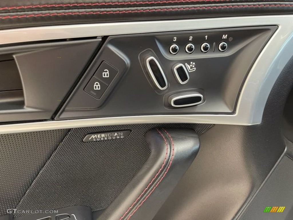 2021 Jaguar F-TYPE R AWD Coupe Controls Photos