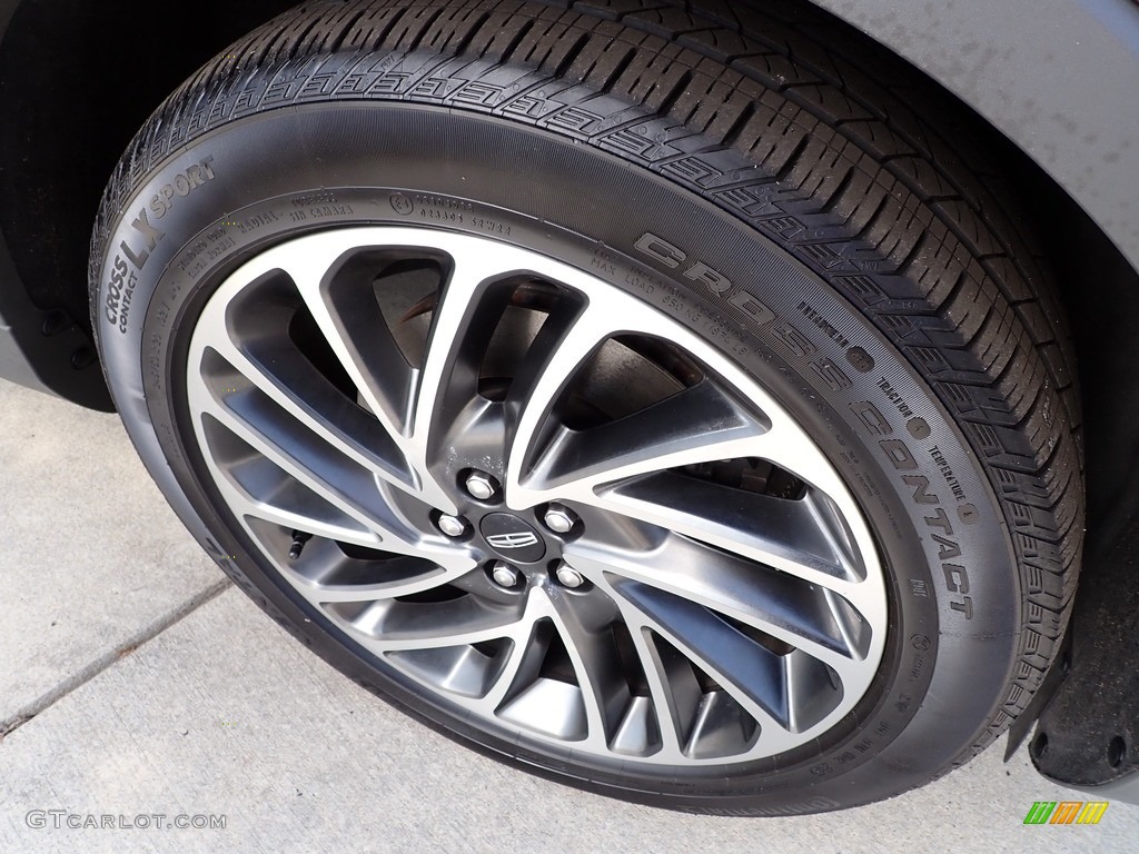 2019 Lincoln Nautilus Reserve AWD Wheel Photos