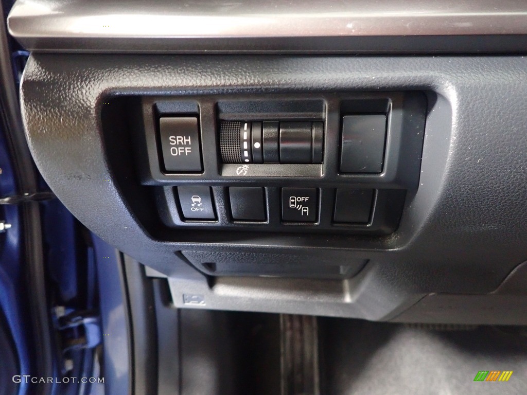 2019 Crosstrek 2.0i Limited - Quartz Blue Pearl / Gray photo #34