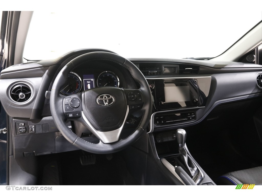2018 Corolla SE - Galactic Aqua Mica / Black photo #6