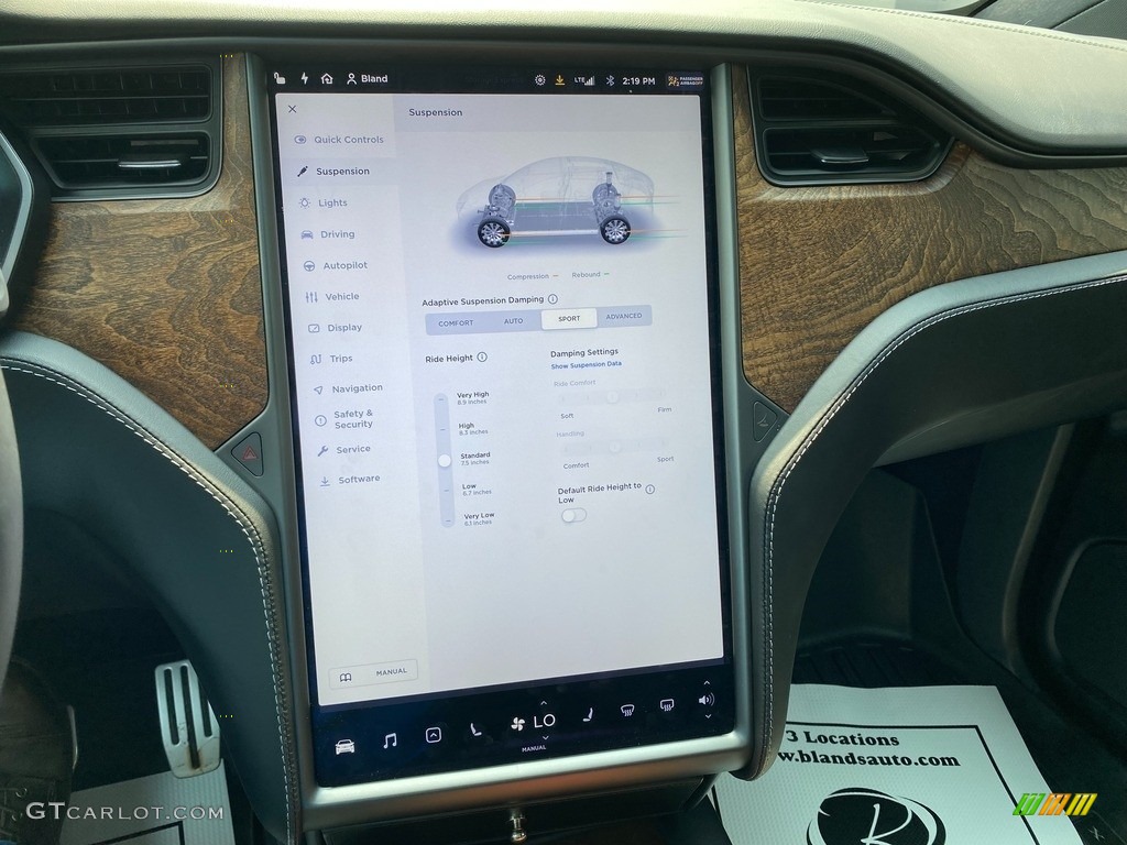 2020 Tesla Model X Performance Controls Photo #142628909