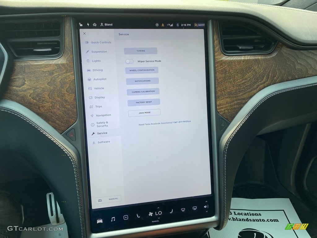 2020 Tesla Model X Performance Controls Photo #142629089
