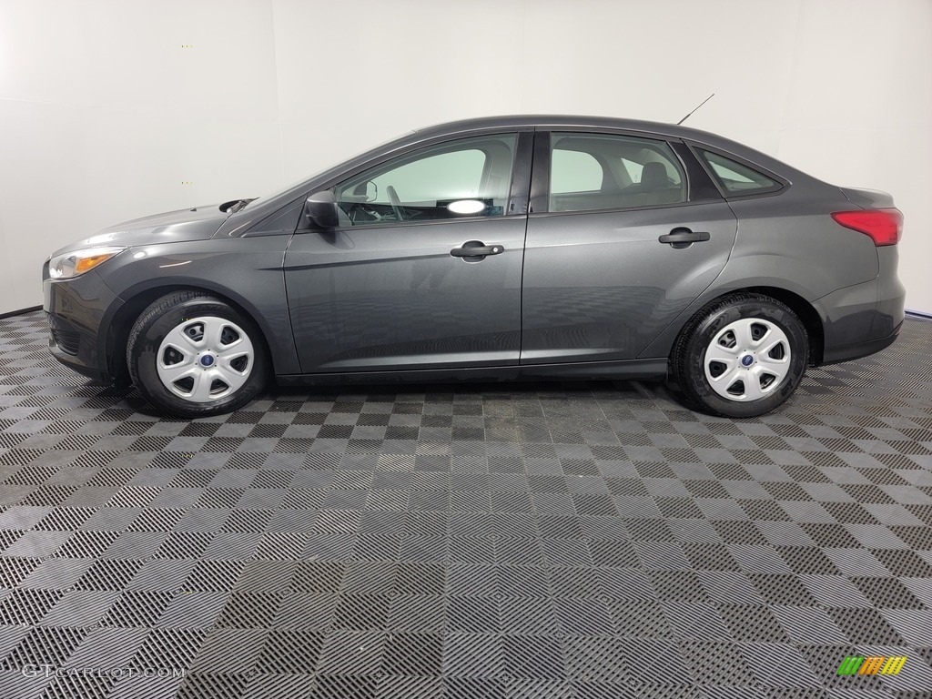 2017 Focus S Sedan - Magnetic / Charcoal Black photo #6