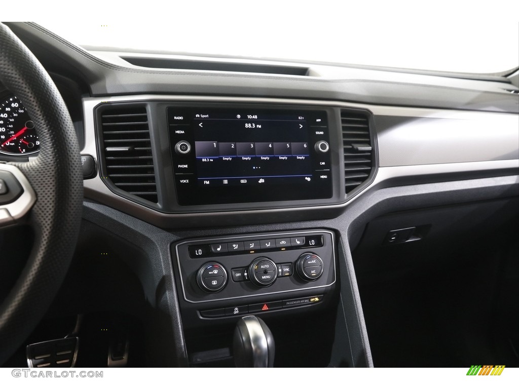 2020 Volkswagen Atlas Cross Sport SE Technology 4Motion Controls Photos