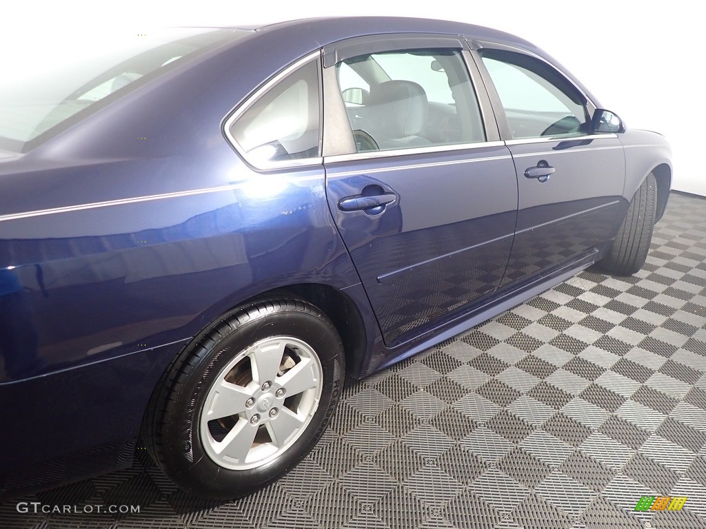 2011 Impala LT - Imperial Blue Metallic / Ebony photo #16