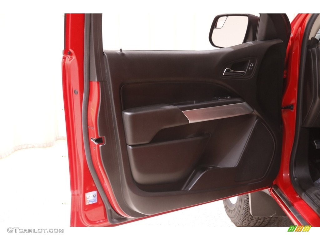 2018 Colorado LT Extended Cab 4x4 - Red Hot / Jet Black photo #4