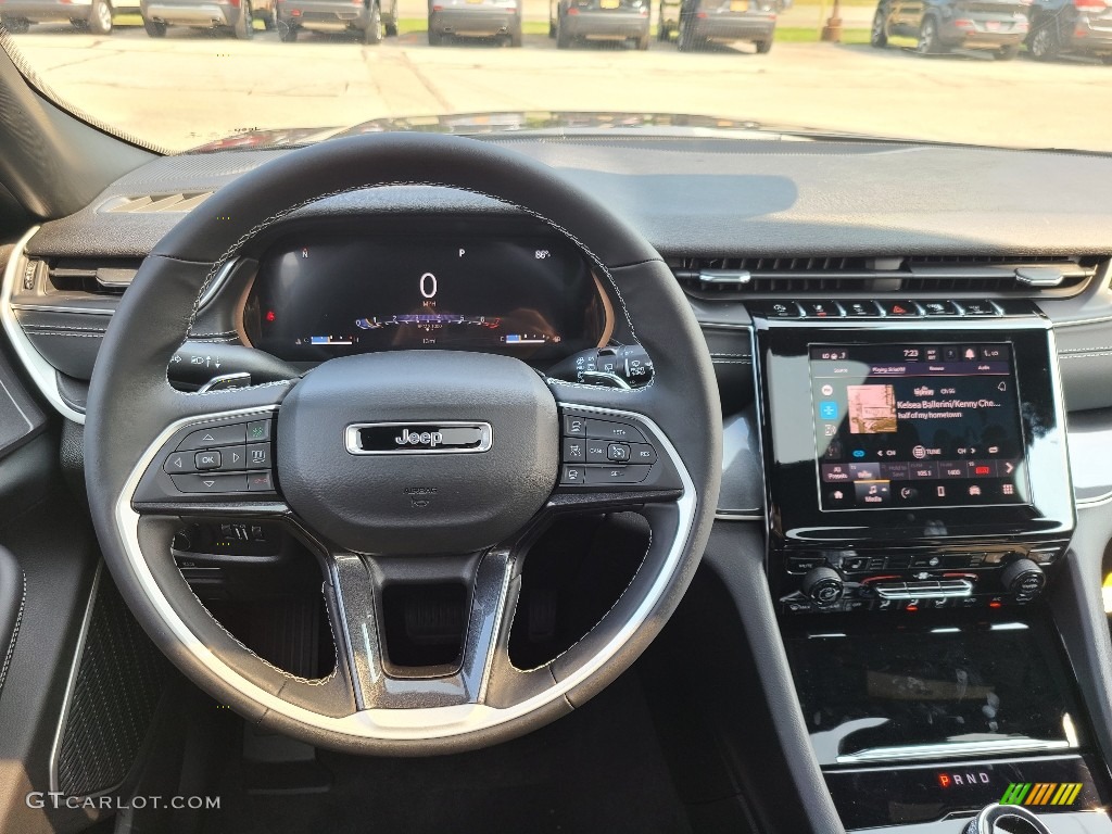 2021 Grand Cherokee L Altitude 4x4 - Baltic Gray Metallic / Black photo #12