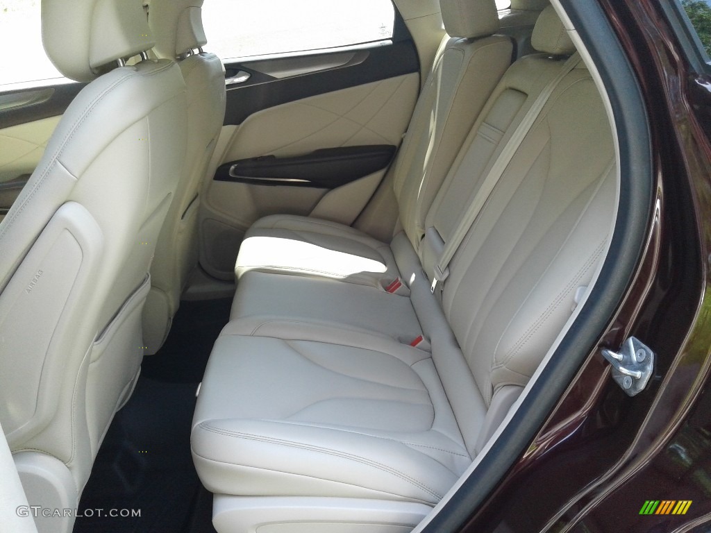 2019 Lincoln MKC FWD Rear Seat Photos