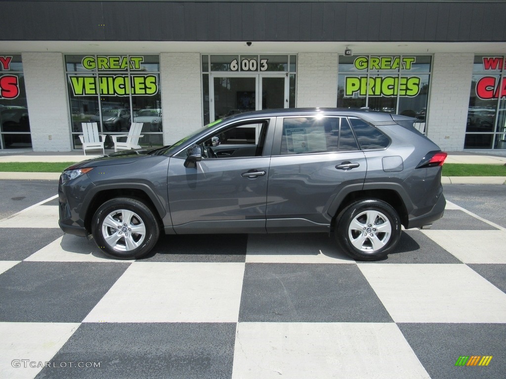 2020 Gray Metallic Toyota RAV4 XLE 142636006 Photo 18
