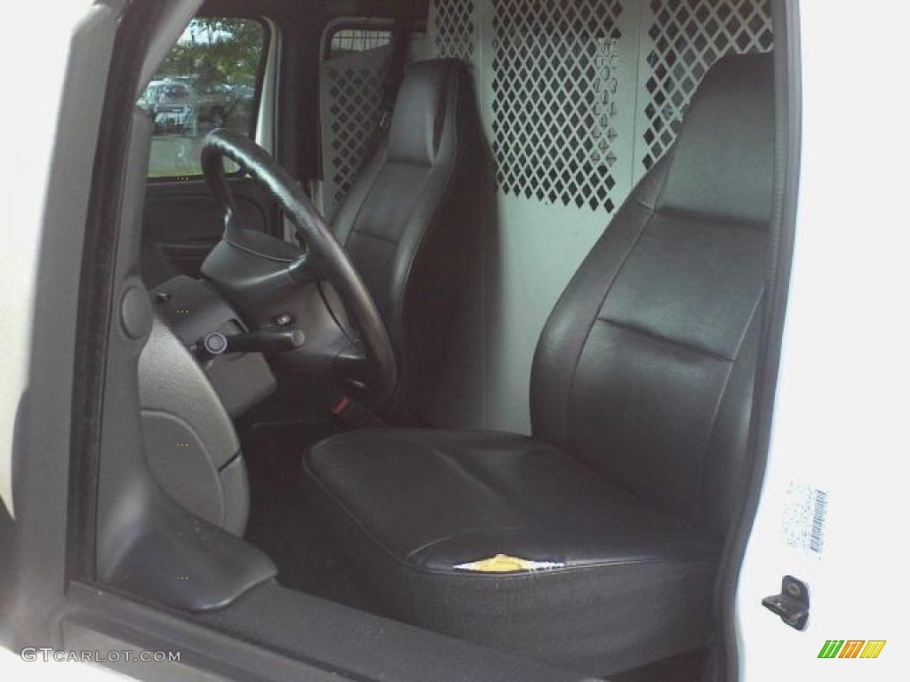 2003 Ram Van 1500 Commercial - Bright White / Dark Slate Gray photo #13