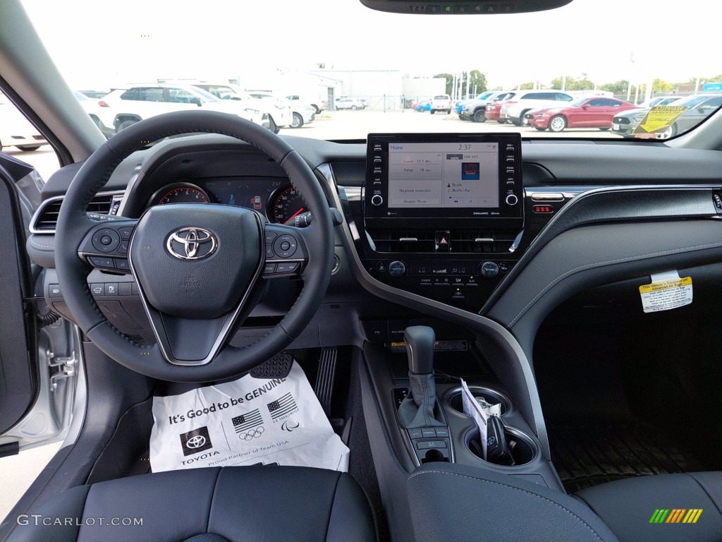 2021 Toyota Camry XSE Black Dashboard Photo #142640345