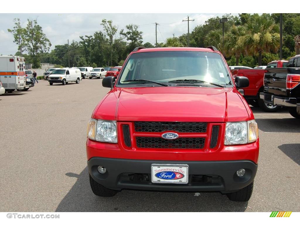 2005 Explorer Sport Trac XLT - Bright Red / Medium Dark Flint photo #11