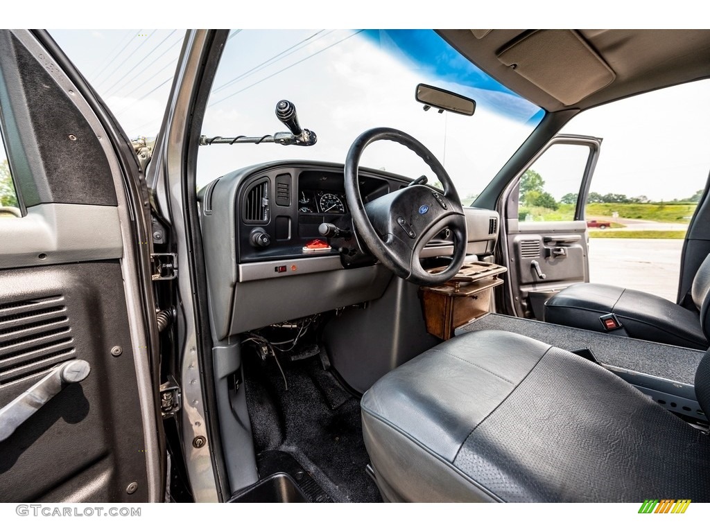 Gray Interior 1993 Ford E Series Van E350 Commercial 4x4 Photo #142644499