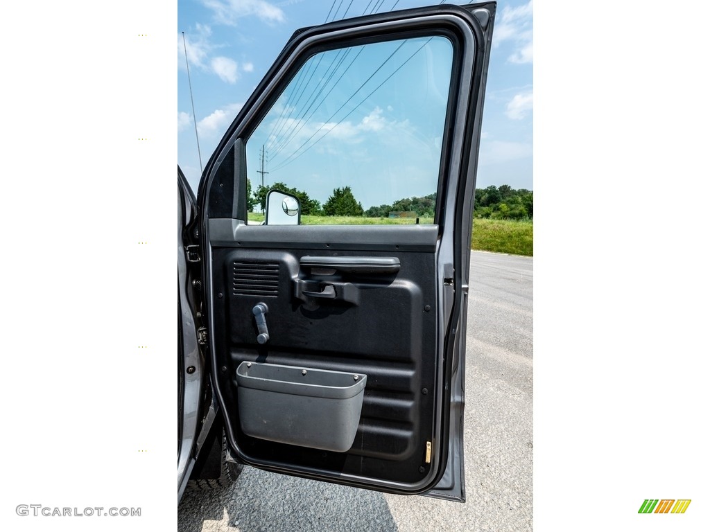 1993 Ford E Series Van E350 Commercial 4x4 Gray Door Panel Photo #142644709