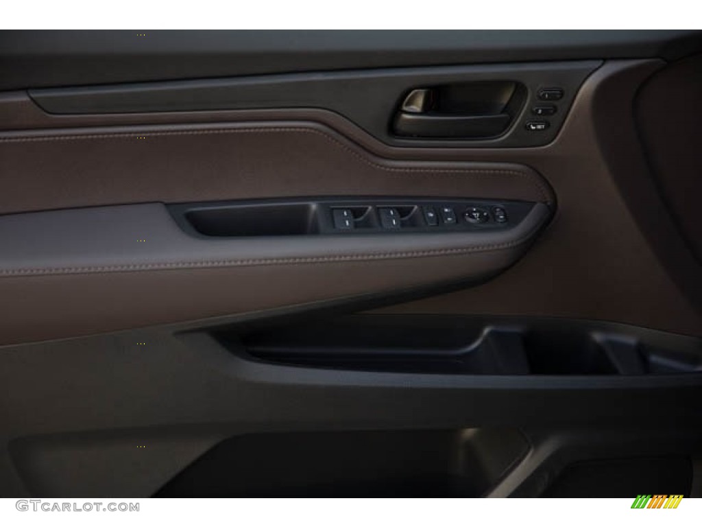2022 Honda Odyssey EX-L Mocha Door Panel Photo #142647613