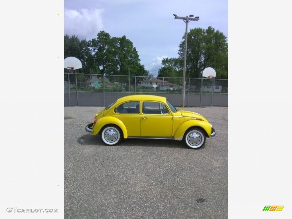 Rally Yellow 1973 Volkswagen Beetle Coupe Exterior Photo #142647751