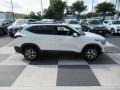 Snow White Pearl - Seltos EX AWD Photo No. 3