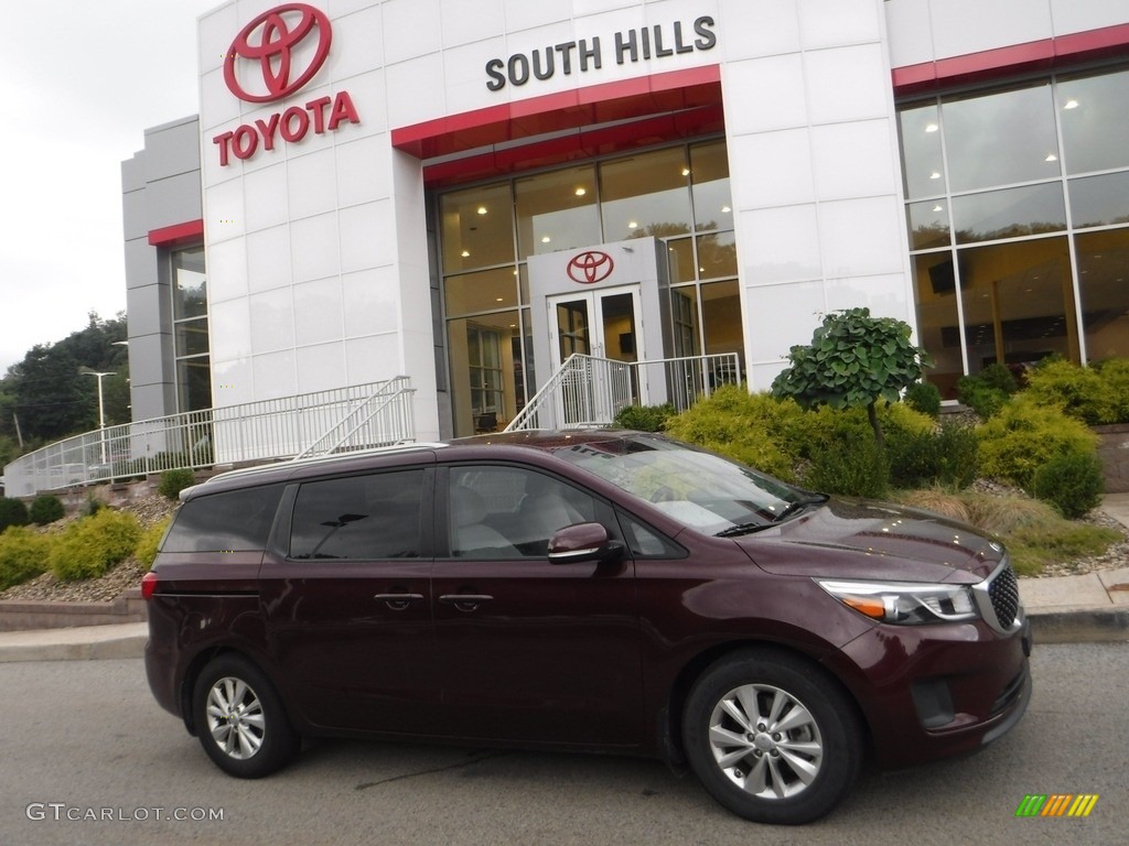 2016 Sedona LX - Venetian Red / Gray photo #2