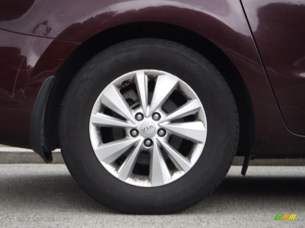 2016 Kia Sedona LX Wheel Photos