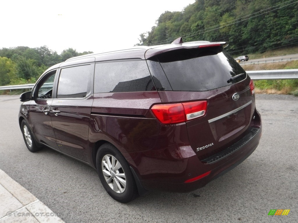 2016 Sedona LX - Venetian Red / Gray photo #12