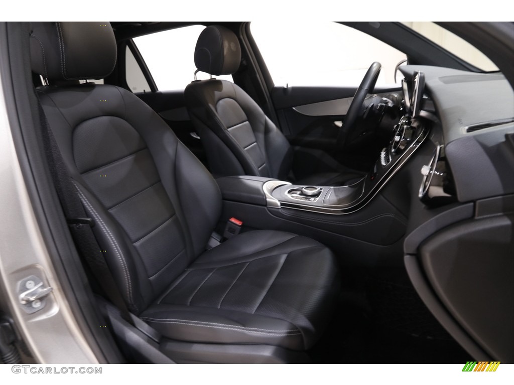 2019 GLC 300 4Matic - Mojave Silver Metallic / Black photo #16