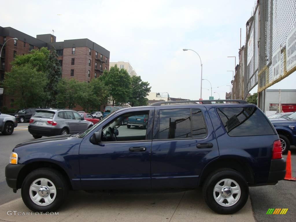 2003 Explorer XLS 4x4 - True Blue Metallic / Midnight Gray photo #8