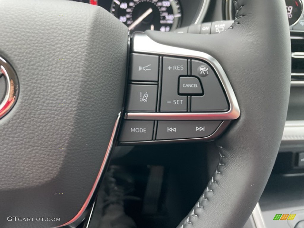 2021 Toyota Highlander XLE AWD Black Steering Wheel Photo #142651195