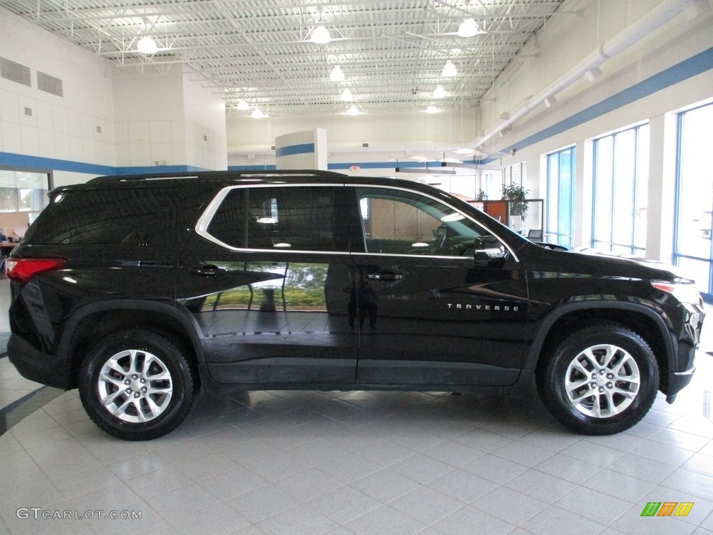 2019 Traverse LT - Black Current Metallic / Jet Black photo #4