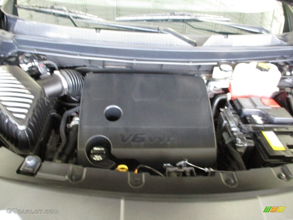 2019 Traverse LT - Black Current Metallic / Jet Black photo #13