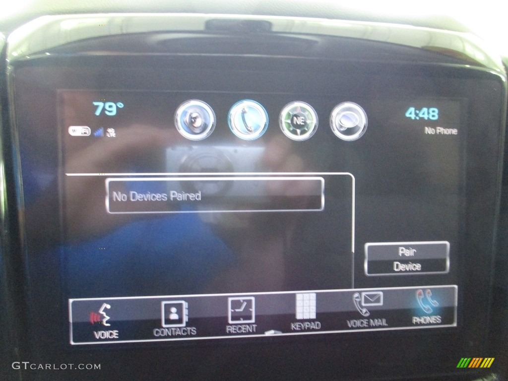 2019 Traverse LT - Black Current Metallic / Jet Black photo #37