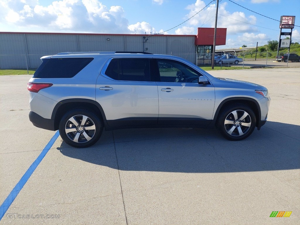 2018 Traverse LT - Silver Ice Metallic / Dark Atmosphere/Medium Ash Gray photo #7