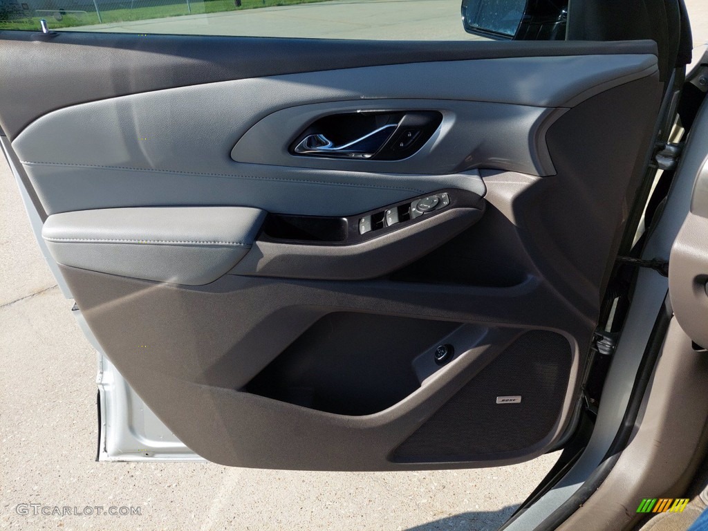 2018 Chevrolet Traverse LT Dark Atmosphere/Medium Ash Gray Door Panel Photo #142652527