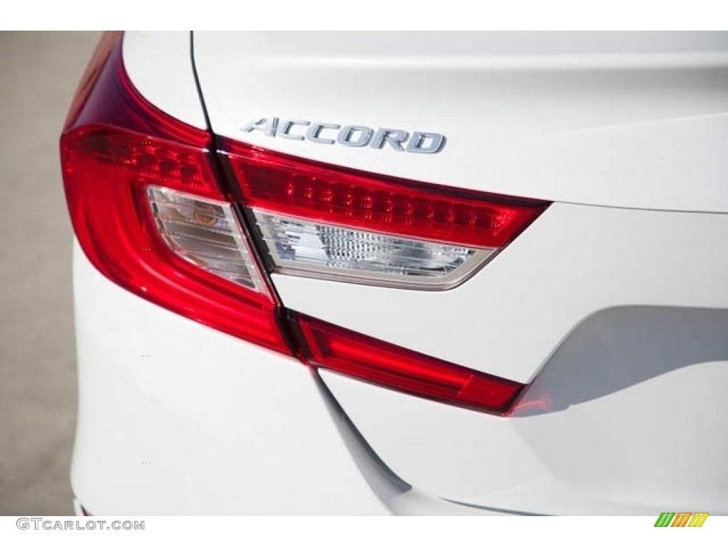 2021 Accord EX-L - Platinum White Pearl / Black photo #6