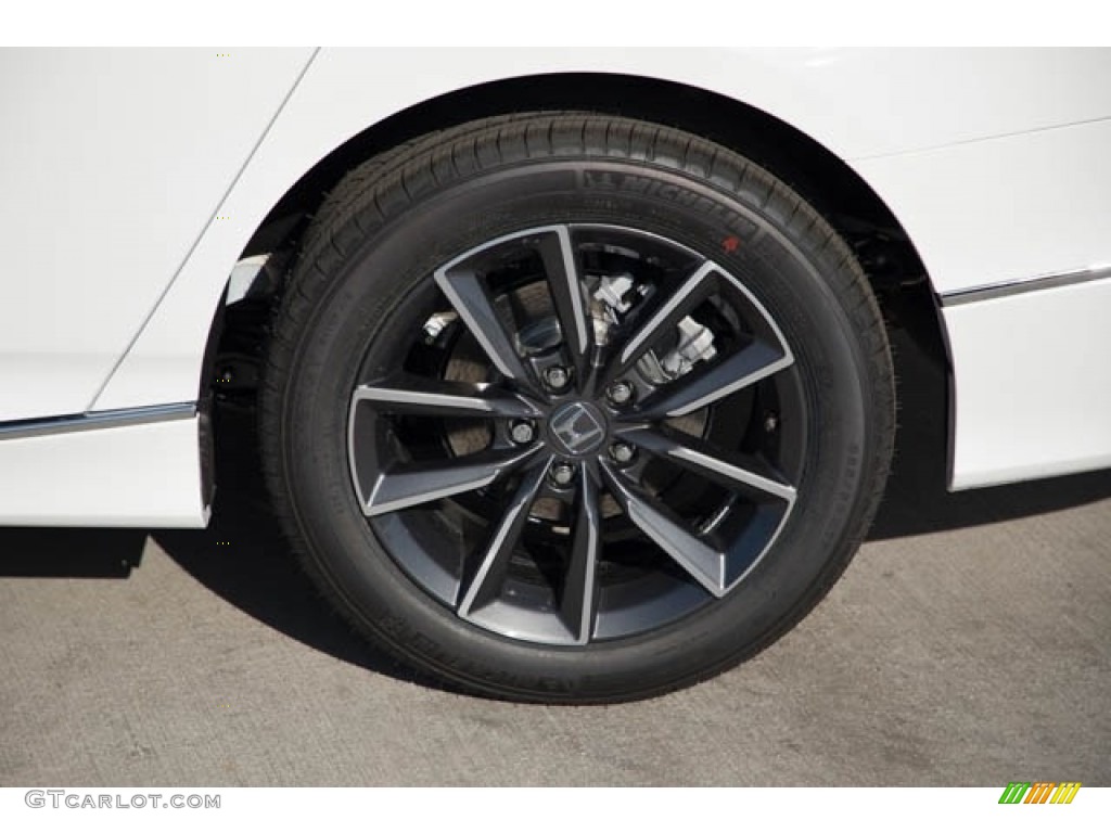 2021 Accord EX-L - Platinum White Pearl / Black photo #11