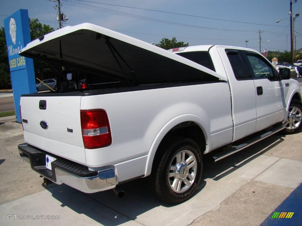2004 F150 Lariat SuperCab - Oxford White / Black photo #28