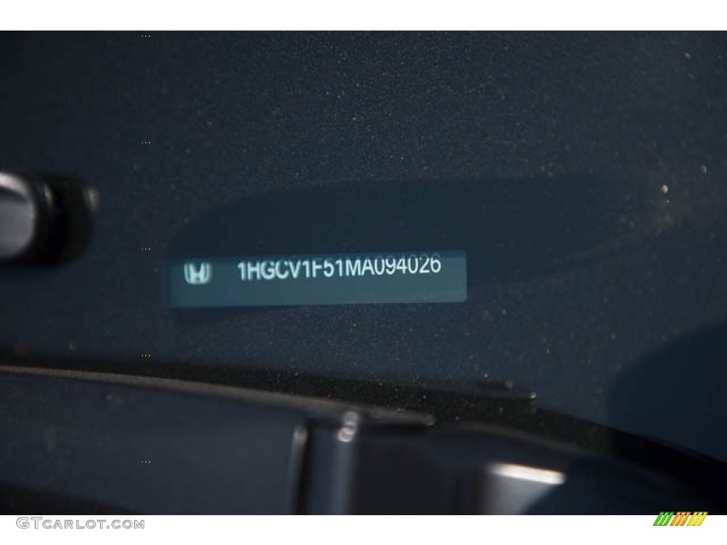 2021 Accord EX-L - Platinum White Pearl / Black photo #40
