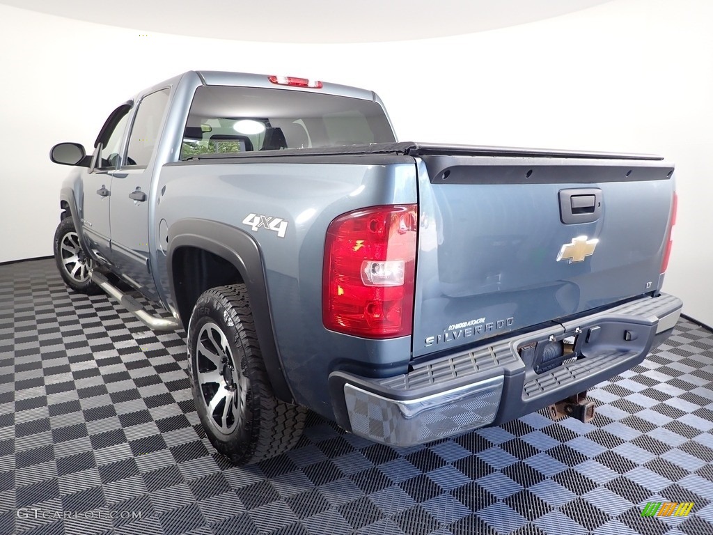 2009 Silverado 1500 LT Crew Cab 4x4 - Graystone Metallic / Ebony photo #6
