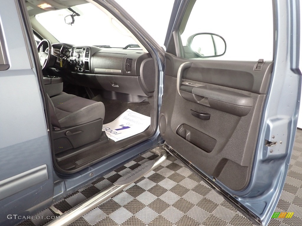 2009 Silverado 1500 LT Crew Cab 4x4 - Graystone Metallic / Ebony photo #22