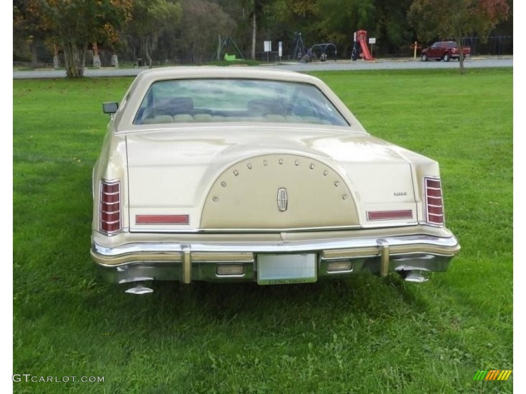 Jubilee Gold 1978 Lincoln Continental Mark V Diamond Jubilee Edition Coupe Exterior Photo #142659572