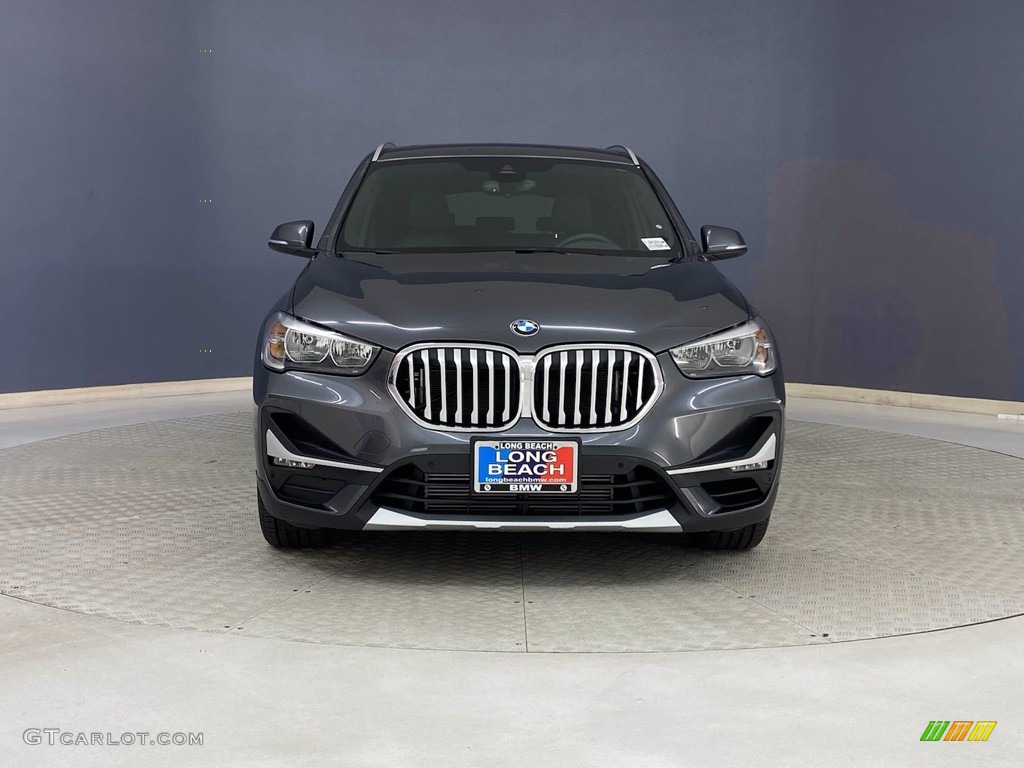2020 X1 sDrive28i - Mineral Grey Metallic / Black photo #2