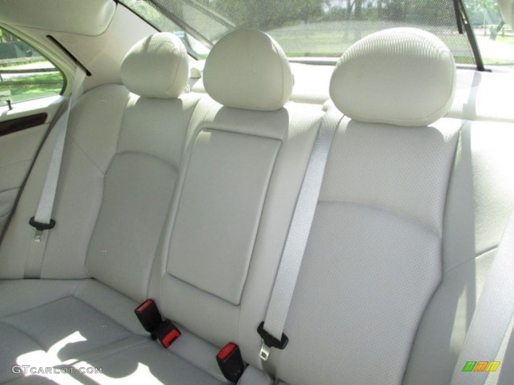 2003 C 240 Sedan - Midnight Blue / Ash photo #36