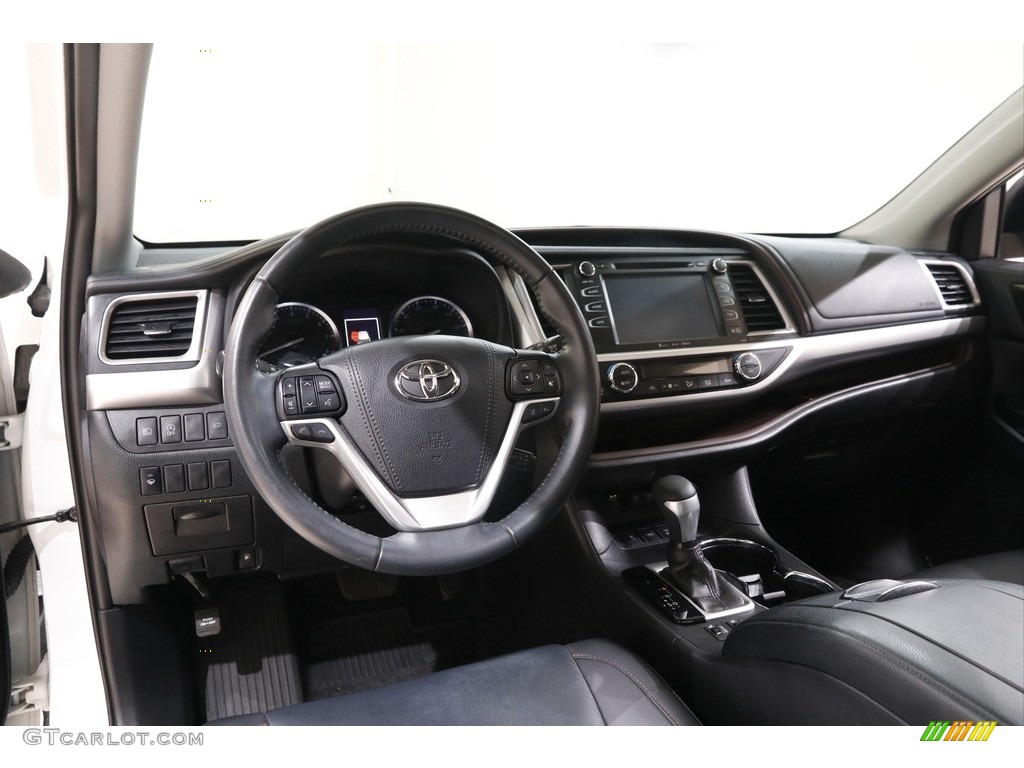 2019 Highlander XLE AWD - Blizzard Pearl White / Black photo #6