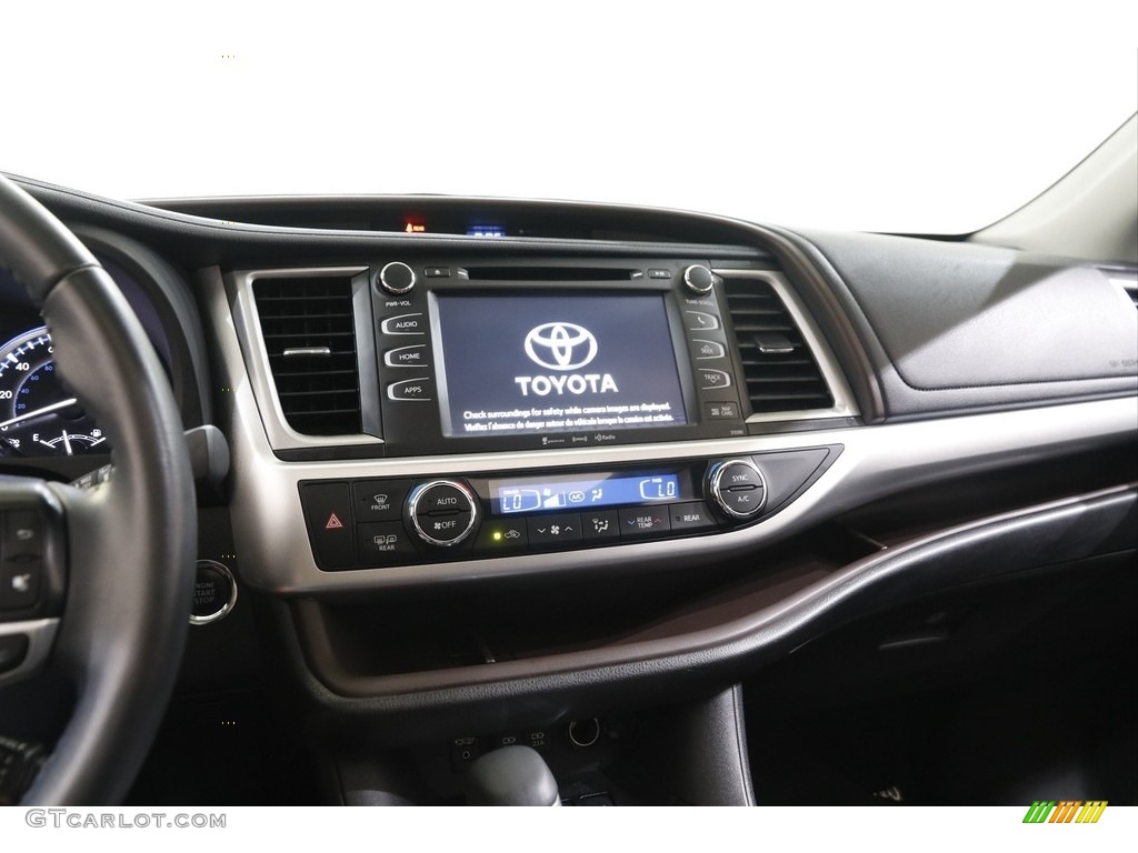 2019 Highlander XLE AWD - Blizzard Pearl White / Black photo #9
