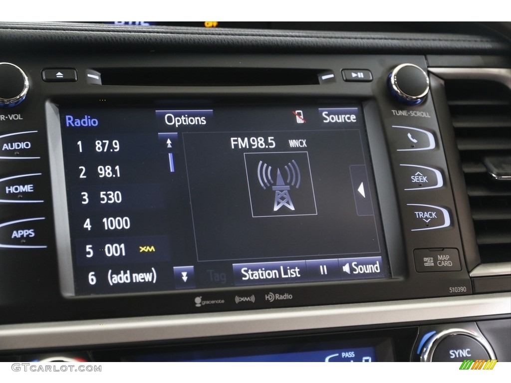 2019 Highlander XLE AWD - Blizzard Pearl White / Black photo #11