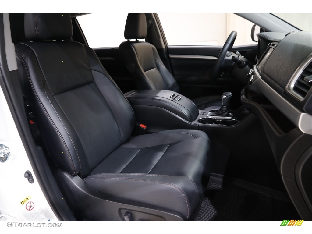 2019 Highlander XLE AWD - Blizzard Pearl White / Black photo #16